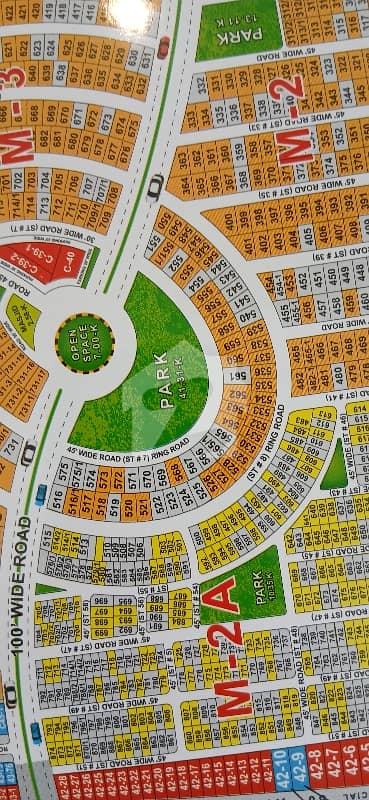 20 Marla Polt for Sale near the park
