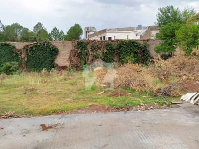 4 Marla Plot for sale in Bani Gala Islamabad at Prime Location