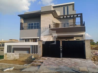Brand new double Storie House in a secured and peaceful society administered by Pakistan Fazaia.