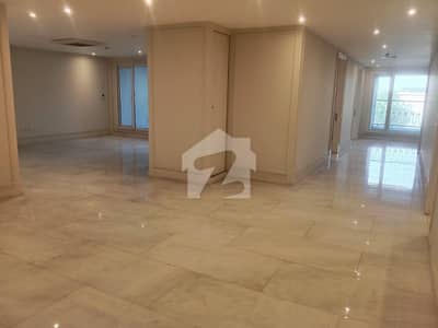 3 Beds Apartment Is For Rent 3 Beds Apartment Is For Rent