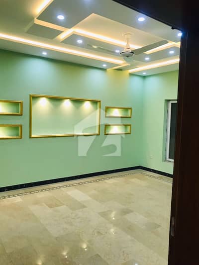رِیور گارڈن اسلام آباد میں 3 کمروں کا 1 کنال بالائی پورشن 1.3 لاکھ میں کرایہ پر دستیاب ہے۔