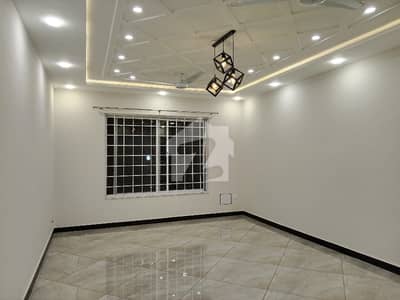 Media Town 12 New House For Sale