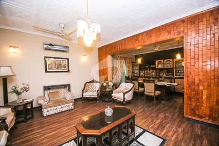 ڈی ایچ اے فیز 1 ڈیفنس (ڈی ایچ اے),لاہور میں 1 کنال زیریں پورشن 1.4 لاکھ میں کرایہ پر دستیاب ہے۔