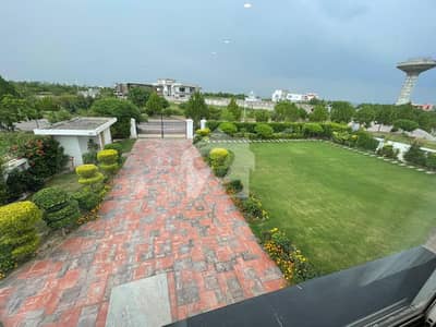 گلبرگ گرینز ۔ بلاک سی گلبرگ گرینز,گلبرگ,اسلام آباد میں 7 کمروں کا 4 کنال فارم ہاؤس 9.0 کروڑ میں برائے فروخت۔