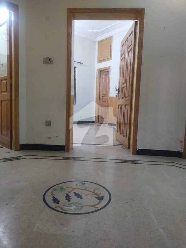 G13-4 Upper Portion 25/40 Available For Rent G13-4 Upper Portion 25/40 Available For Rent