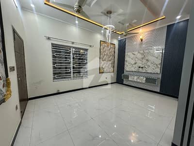 سوان گارڈن اسلام آباد میں 2 کمروں کا 7 مرلہ زیریں پورشن 50.0 ہزار میں کرایہ پر دستیاب ہے۔