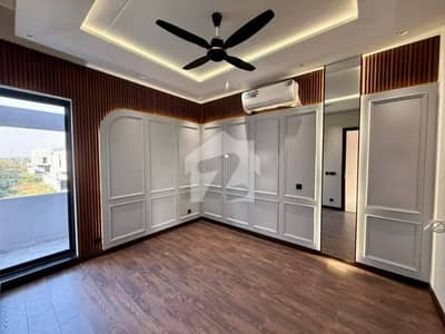 LEASED BANK LOAN APPLICABLE BRAND NEW LUXURY FLAT ALSO AVAILABLE FOR SALE