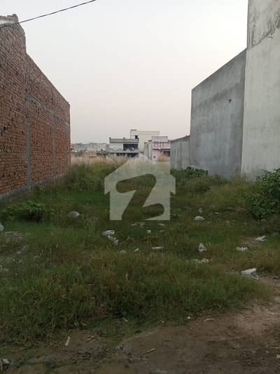 7.25 Marla Plot for Sale in Shaheen Town