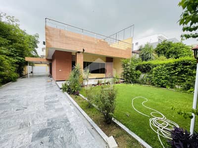 A Renovated House Available For Rent