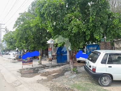 Plot for Sale on 80 ft Road in PGECHS 2