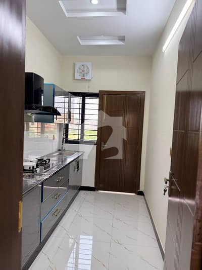 5 MARLA BRAND NEW HOUSE FOR SALE IN NATIONAL POLICE FOUNDATION