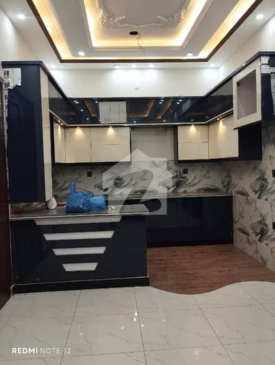 CORNER 140 YARDS ONE UNIT BUNGALOW AVAILABLE FOR SALE