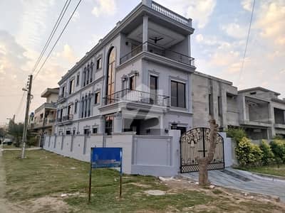 Valencia 10 Marla Corner Triple Storey House Valencia 10 Marla Corner Triple Storey House