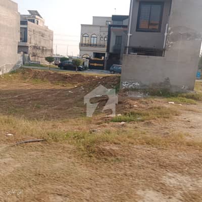 Best Location Plot For Sale in Ali Block Al-kabir Town Phase-2 Best Location Plot For Sale in Ali Block Al-kabir Town Phase-2