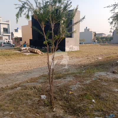 Builder Location Plot For Sale In E Block Al-Kabir Town Phase-2 Builder Location Plot For Sale In E Block Al-Kabir Town Phase-2