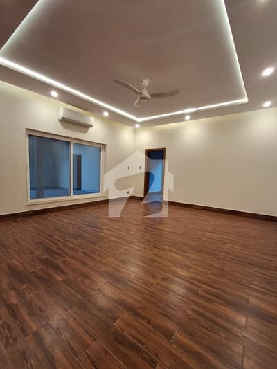 BEAUTIFUL BRAND NEW UPPER PORTION FOR RENT IN F-10 ISLAMABAD