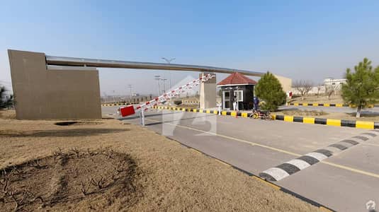 Beautiful 5 Marla Plot For Sale In Up Country