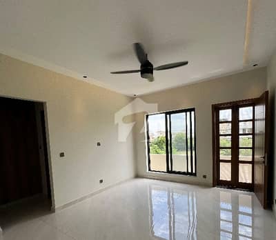 Ready To Buy A House 10 Marla In D-12