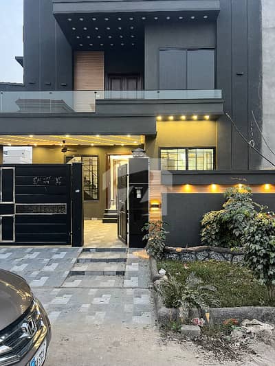10 Marla Modern Luxury House For Sale in City Housing, Sialkot