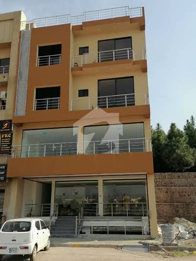 بحریہ انکلیو بحریہ ٹاؤن,اسلام آباد میں 1 کنال عمارت 11.0 کروڑ میں برائے فروخت۔