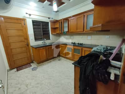 10 Marla Upper Portion Available For Rent In Bahria Town Phase 2