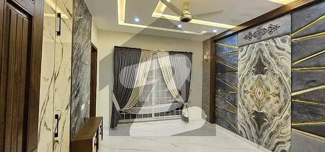 Upper Portion Of 10 Marla House Available For Rent In Bahria Town Lahore Upper Portion Of 10 Marla House Available For Rent In Bahria Town Lahore