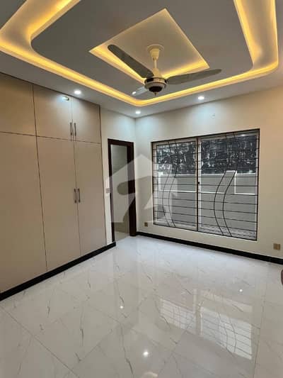 1 Bedroom Apartment Available For Rent Bahria Town Phase 8