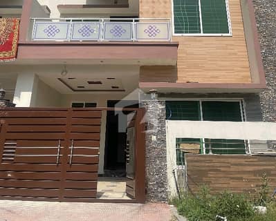 A House Of 5 Marla In Rs. 80000 For Rent