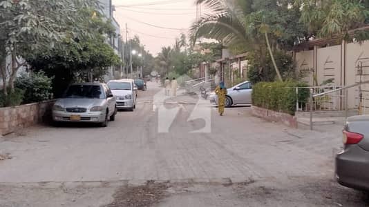 LEASED + Corner BANK LOAN APPLICABLE PLOT AVAILABLE FOR SALE