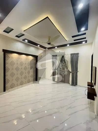 Upper Portion Of 10 Marla House Available For Rent In Bahria Town Lahore