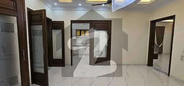 Upper Portion Of 10 Marla House Available For Rent In Bahria Town Lahore Upper Portion Of 10 Marla House Available For Rent In Bahria Town Lahore
