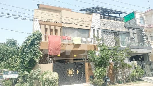 5 Marla Use Corner Beautiful House In Central Park Housing Scheme Lahore