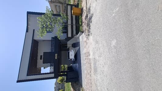 11 Marla House Is Available For sale In Bahria Town Phase 8 - Sector F-1