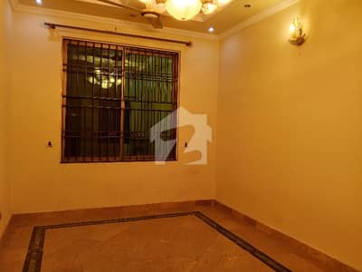 House For Sale G11-1 Ideal Location