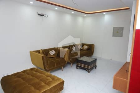 850 Square Feet Flat In Bahria Town - Sector E For sale At Good Location