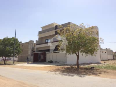 200 YDS PLOT, MAYMAR Y3 150 FT MAIN ROAD,