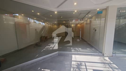 Spacious Commercial Basement Space for Rent Ideal for Storage / Studio / E-commerce Use