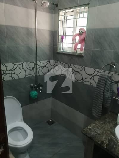 10 Marla Upper Portion For Rent In Wapda Town Phase 1 3 Bed 3 Washroom TV Launch Kitchen Prime Location Like Brand New