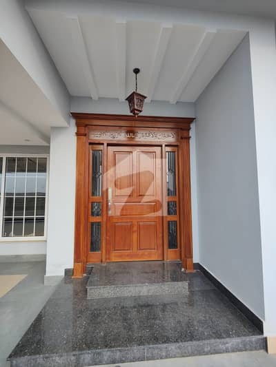 1 Kanal House Brand New Fully Designer House For Rent