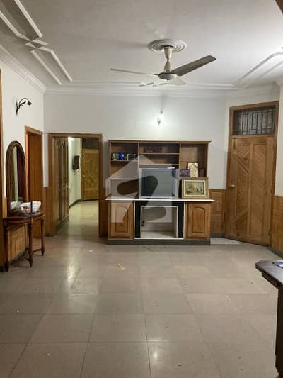 Beautiful First Floor Available For Rent Prime Location