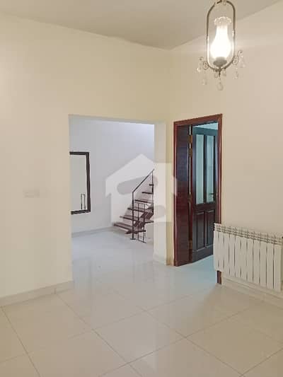 10 Marla Upper Portion Available For Rent In Sector C1