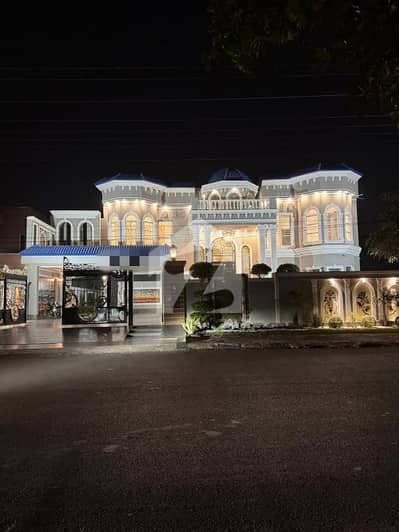 Magnificent 2 Kanal Luxury Mansion for Sale NFC Phase 1, Lahore