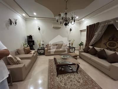 ڈی ایچ اے فیز 1 ڈیفنس (ڈی ایچ اے),لاہور میں 5 کمروں کا 1 کنال مکان 2.35 لاکھ میں کرایہ پر دستیاب ہے۔