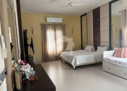 500 BANGALOW SALE 4 BED ROOMS WITH POOL AND BASMEMT