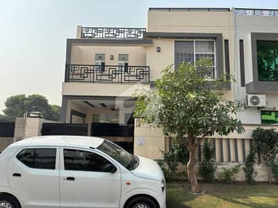 بوچ ایگزیکٹو ولاز - فیز 2 بش ایگزیکٹو ولاز,ملتان میں 3 کمروں کا 5 مرلہ مکان 1.5 لاکھ میں کرایہ پر دستیاب ہے۔