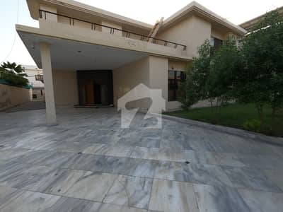 House Of 1000 Square Yards Available In DHA Phase 5