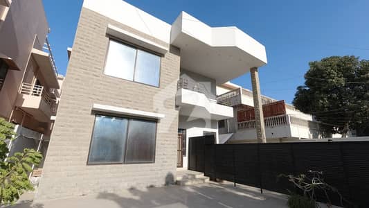 60 Feet Road Large Parking 8 Bed Dd Near To Main Road Large Parking Gust Like Brand New Ground Plus One