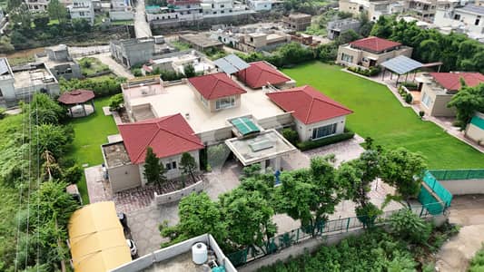 10 Kanal Luxury Farmhouse