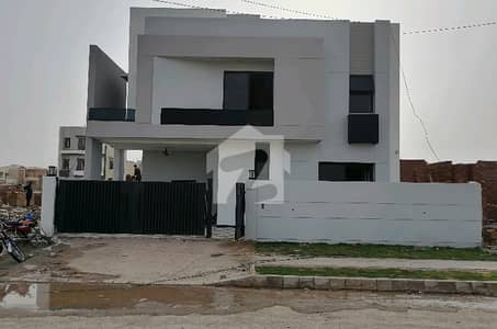 A 12 Marla House Is Up For Grabs In DHA Defence