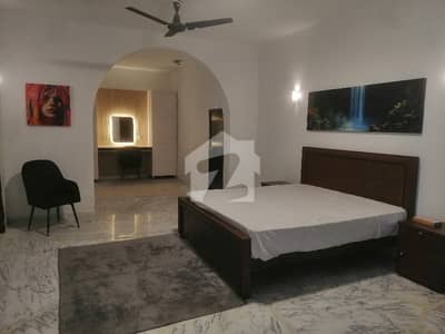 1 Kanal Lower Portion For Rent In Model Town 3 Beds Servant Quarter
